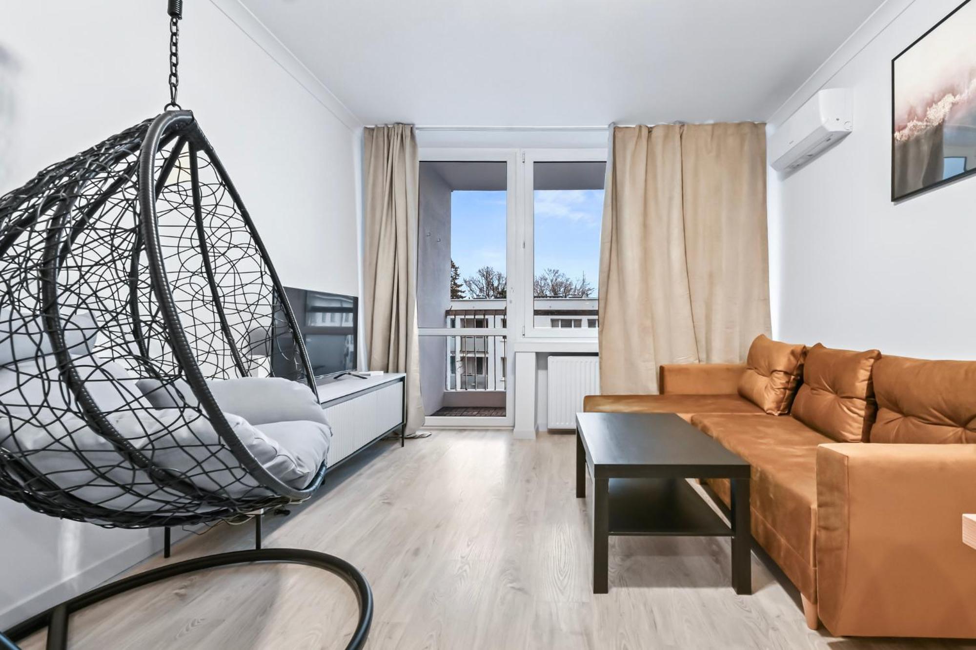 Rentplanet - Muranow Leilighet Warszawa